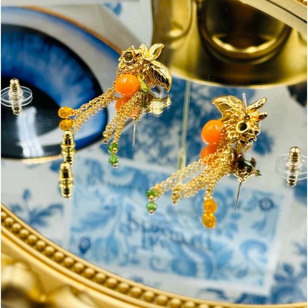 🆕 LES NEREIDES 🧿 NIB Gardens in Provence Orange Blossom Chain Earring - Picture 11 of 16